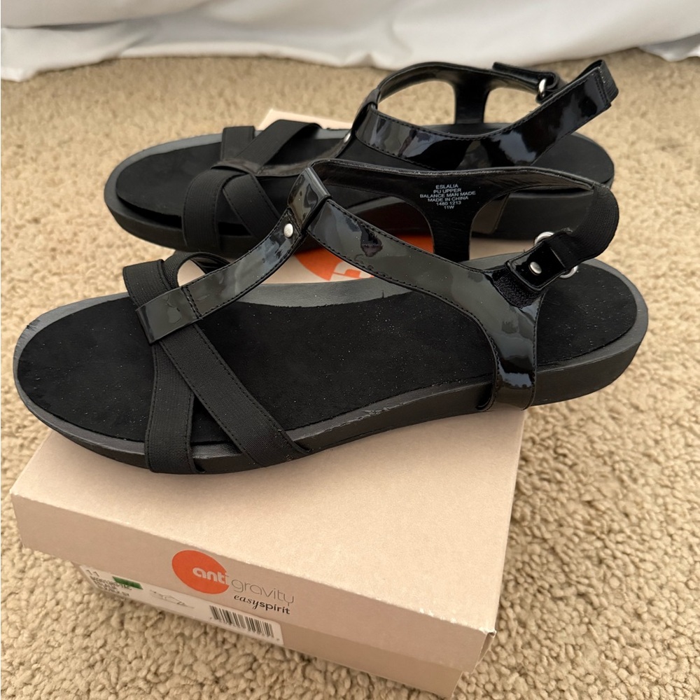 Easy Spirit Black Sandals with Adjustable Straps